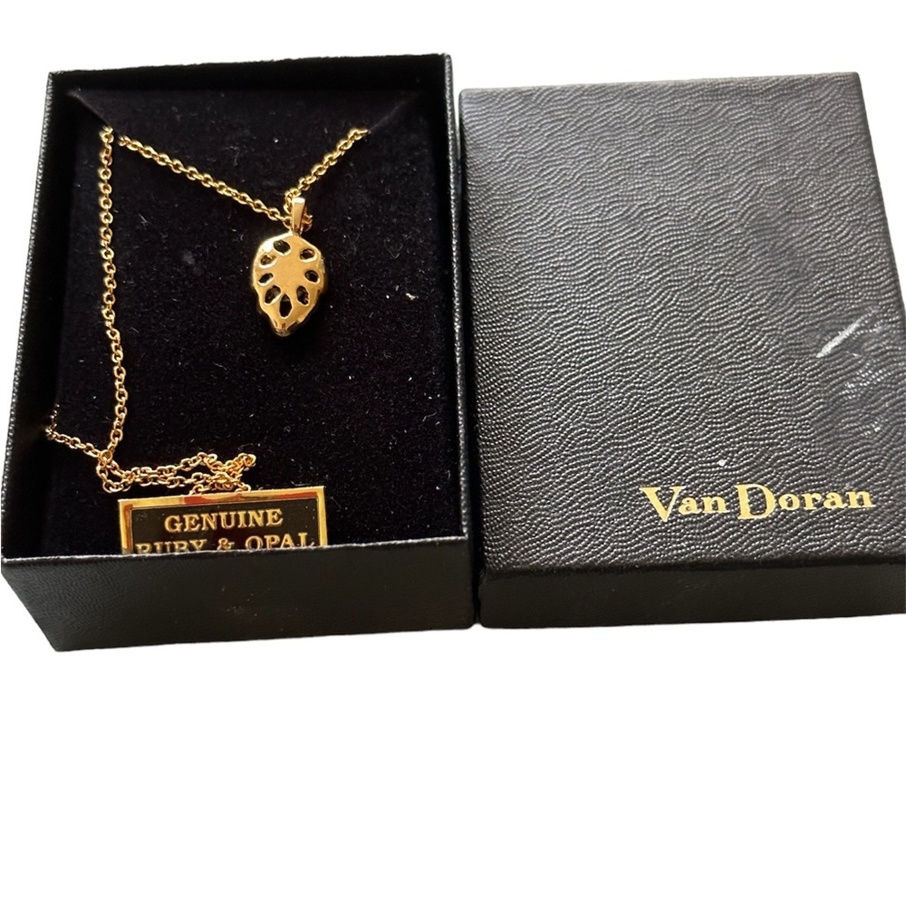 Van Doran VINTAGE RUBY & OPAL GOLD PLATED PENDANT